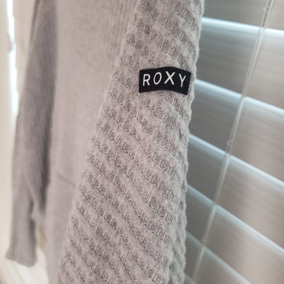 Lightweight Roxy Hooded Top - Picture 2 of 4